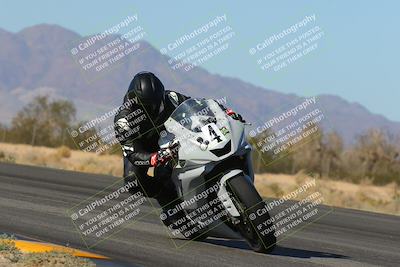 media/Jan-20-2023-Apex Assassins (Fri) [[05880b9d29]]/Trackday 2/Session 3 (Turn 7 Inside)/